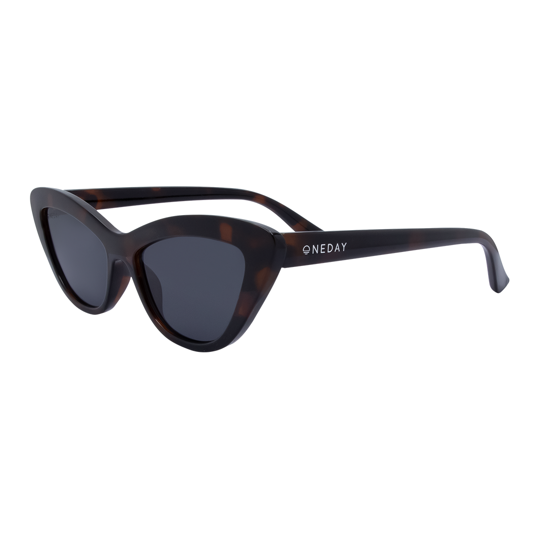 Desorbo Cats Eye Women's Sunglasses with Tortoise Shell Frame and Smoke Lens front left view