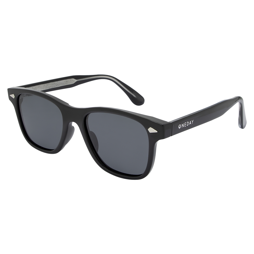 Halston - Black Smoke