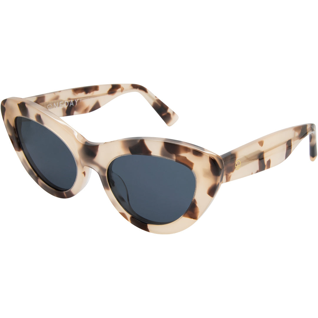 French Kiss White Tort Polarised Acetate